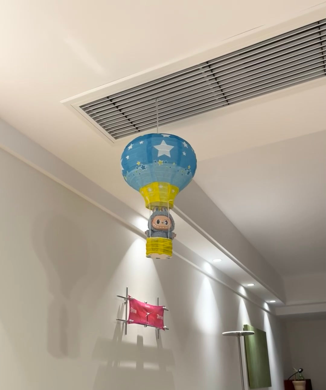 Doll Loot | labubu doll Room Hot Air Balloon Lantern Decoration(Not including the dolls.)